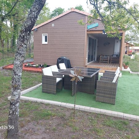 La Cabane 27 ~ Chalet Cosy Au Bord Du Lac De Peyre ลาบูแอร์ ภายนอก รูปภาพ