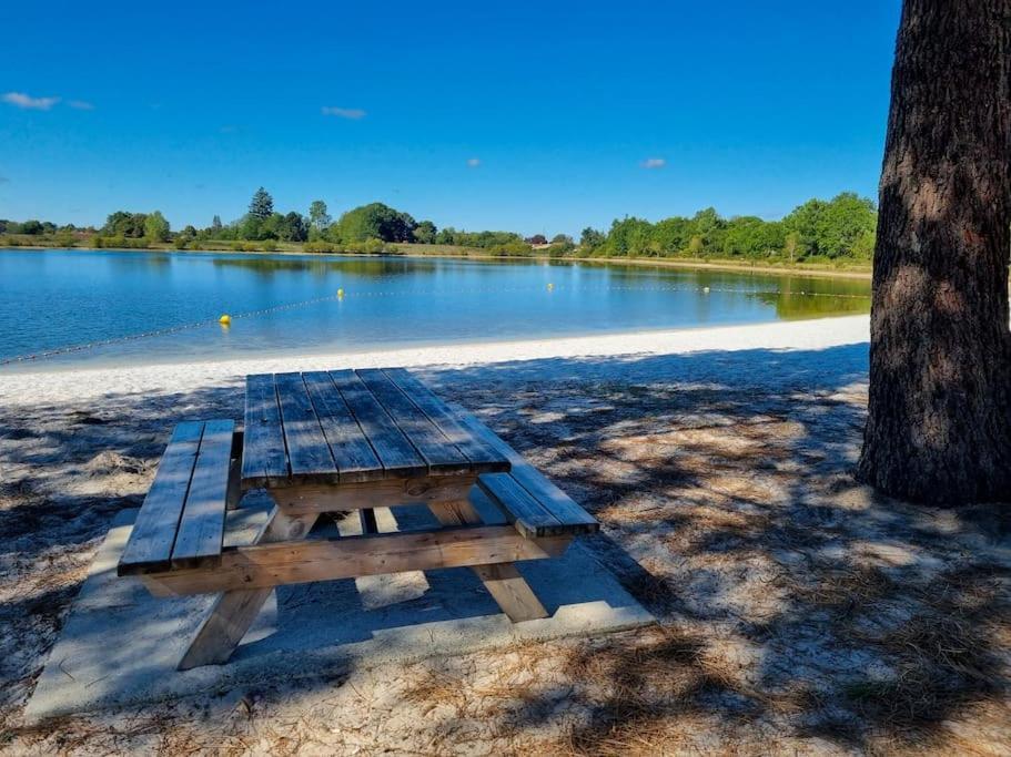 La Cabane 27 ~ Chalet Cosy Au Bord Du Lac De Peyre ลาบูแอร์ ภายนอก รูปภาพ